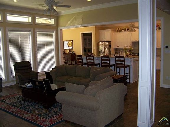 4th image of 223 County Road 1428