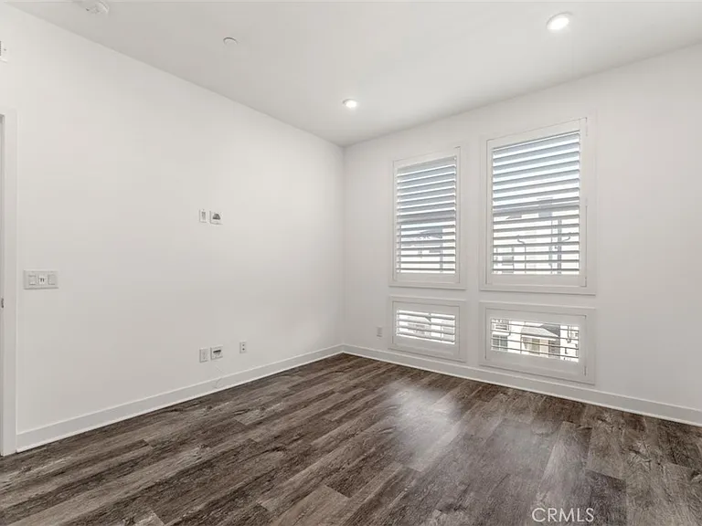 1415 W Cara Dr — Photo 25