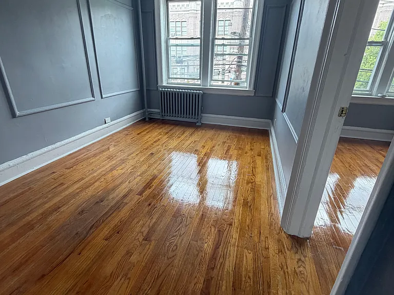 662 Avenue A #8 — Photo 1