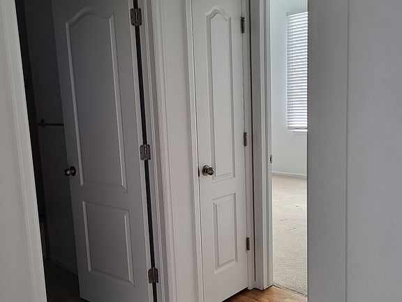 Hallway between bedrooms