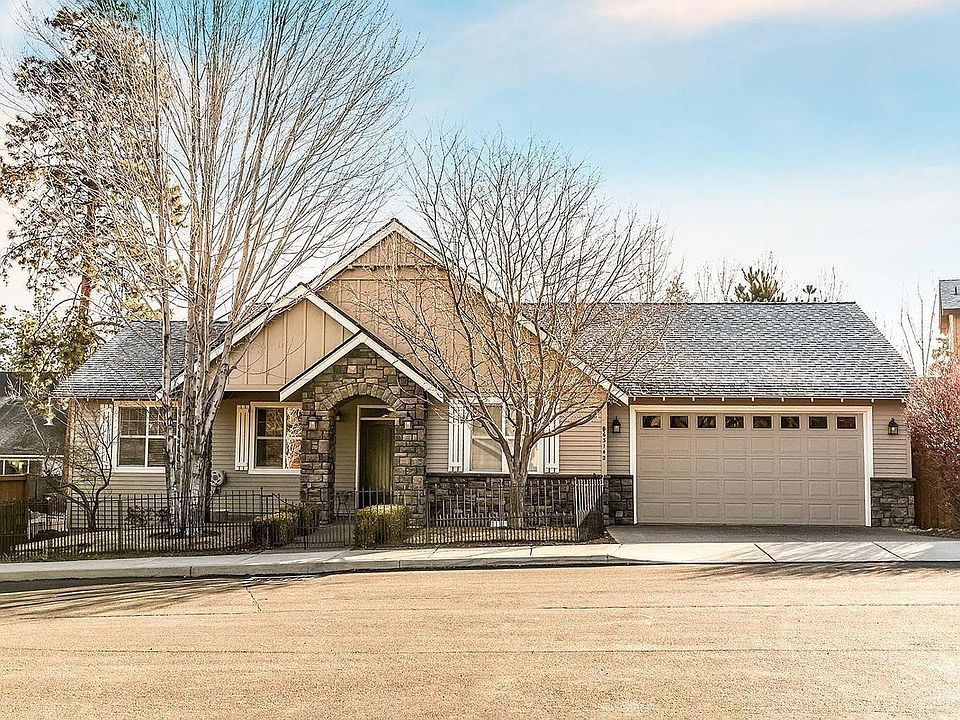 1st image of 63142 Riverstone Dr