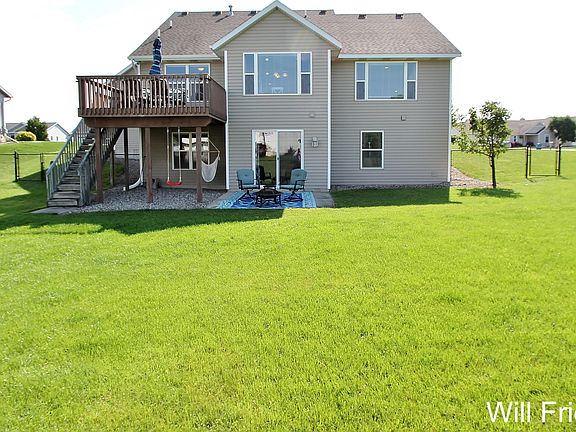 4th image of 3945 Bantam Dr