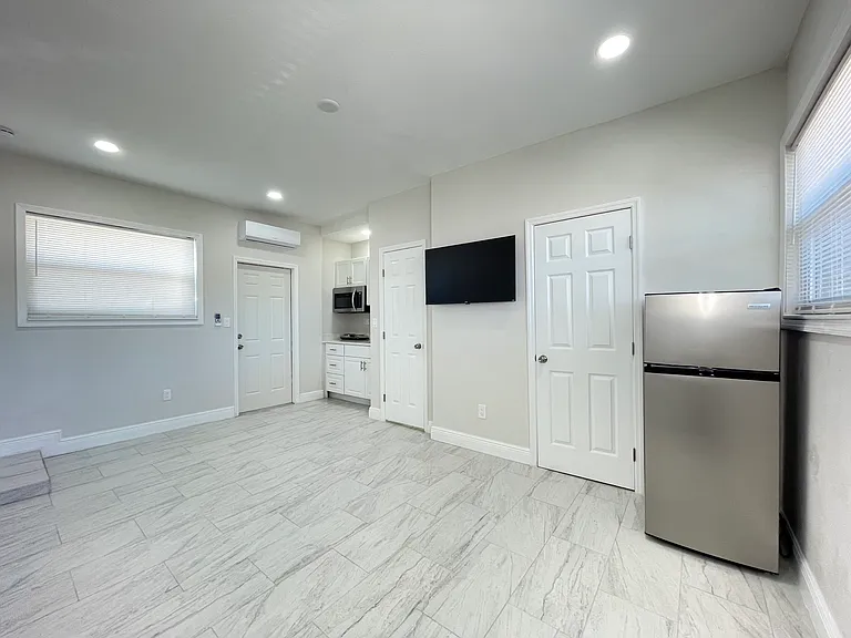 Palmyra Dr — Photo 9