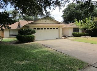 3402 Ranchero Cir, Irving, TX 75062