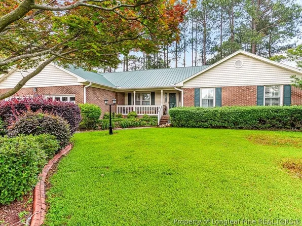 1941 Rayconda Rd, Fayetteville, NC 28304