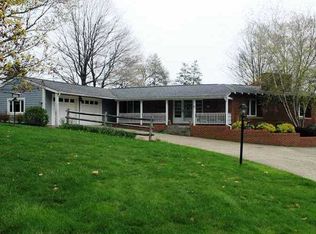 131 Nyetimber Pkwy, Coraopolis, PA 15108
