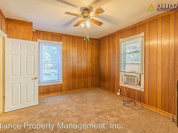 4th image of 1017 Laramie St APT 01