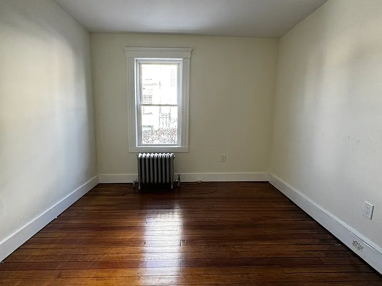 340 Brightwood Ave #2 — Photo 4