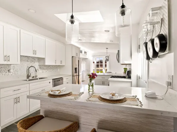 1412 Frankfort St, San Diego, CA 92110