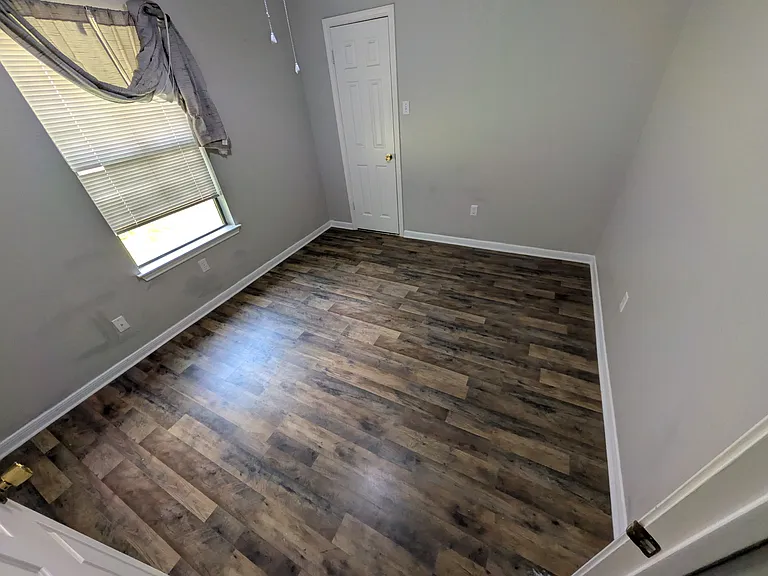 guest room (middle)
