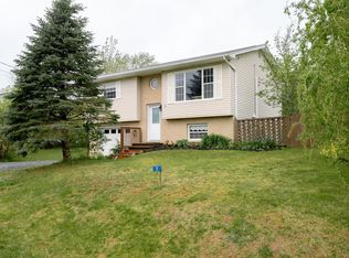 7 Daun Ave, Enfield, NS B2T 1J7