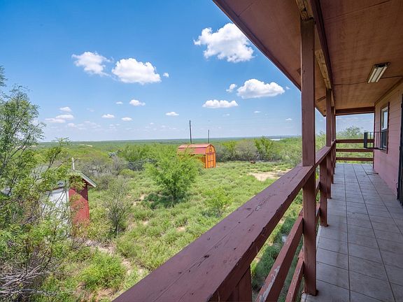 3rd image of 1061 Salsi Puedes Rd