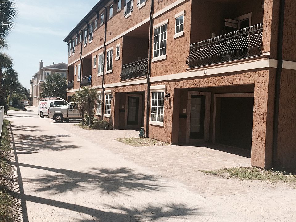 4Plex Side street