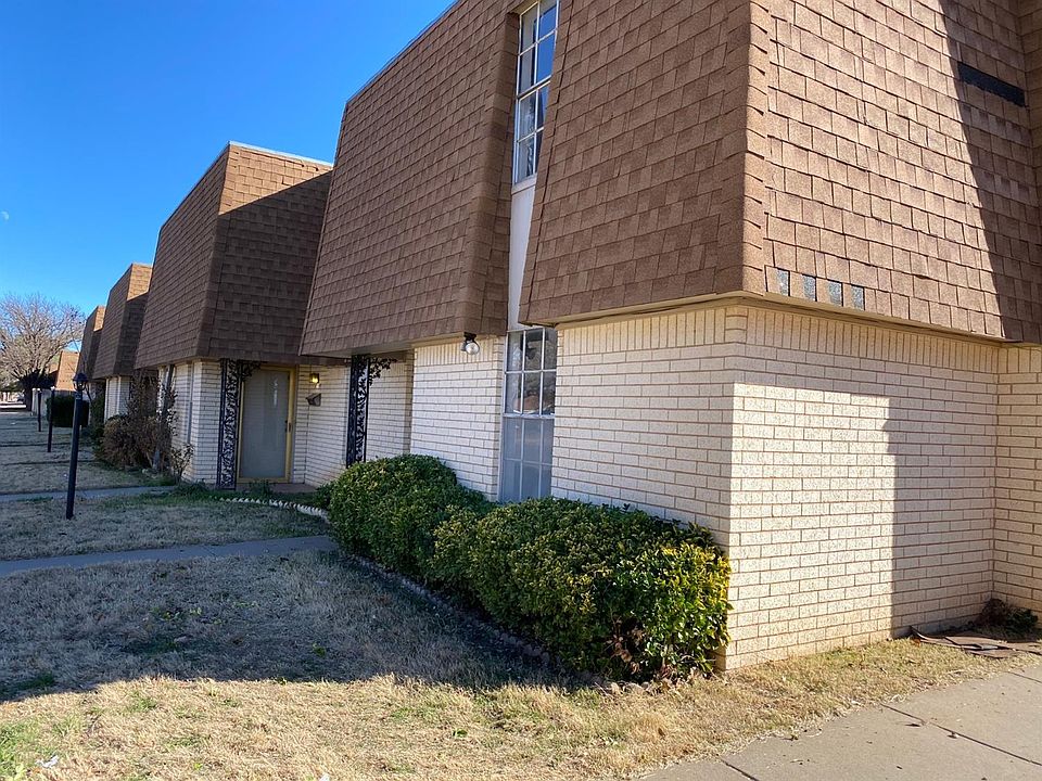 2nd image of 4727 48th St