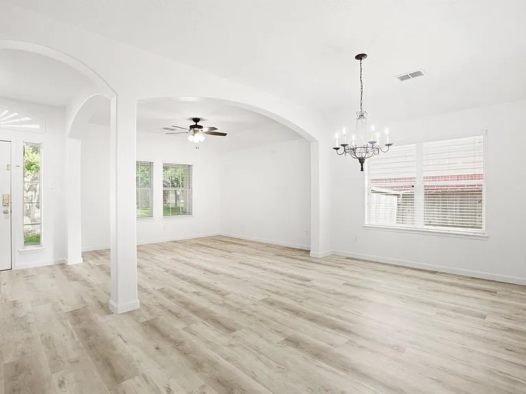 4910 Lake Wichita Ln — Photo 9