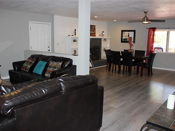 4th image of 111 E 113th Pl