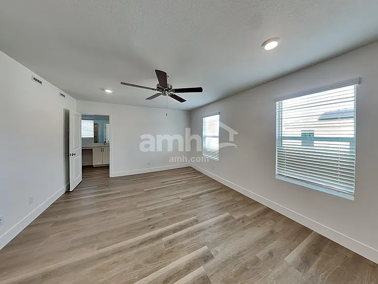 5826 Iron Islands St — Photo 10