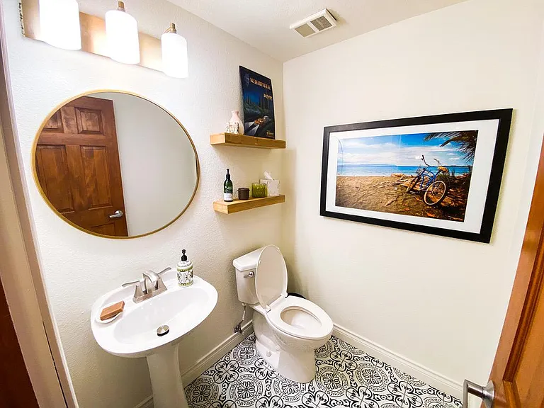 3249 W Fairview Pl #206 — Photo 8