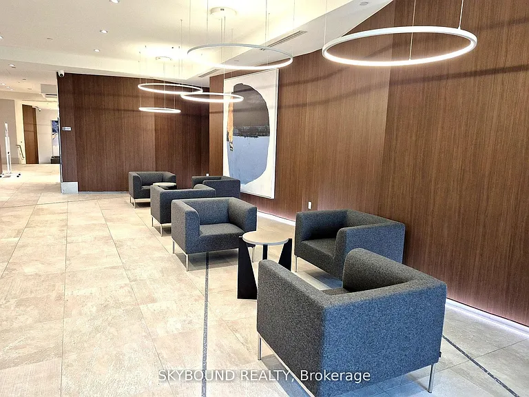 385 Winston Rd #6 — Photo 39