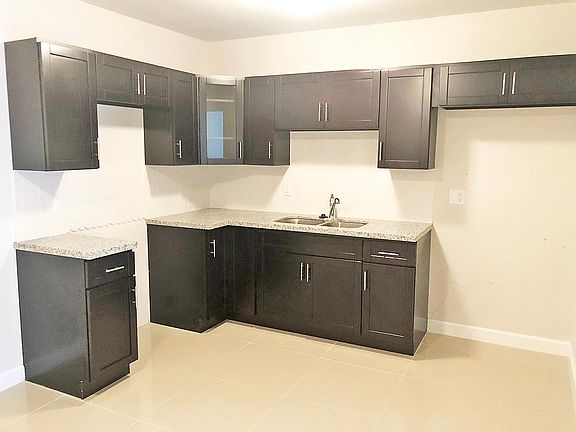 4th image of 7650 SW 10th Ct APT D
