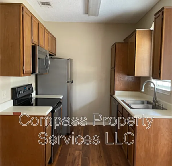 1326 Park Ave — Photo 11