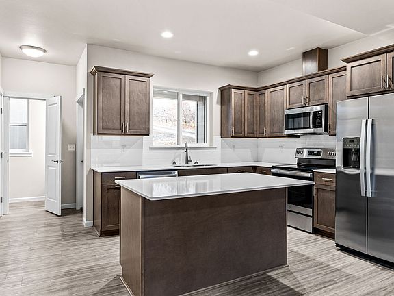 2nd image of 6716 W Washington Ave #4