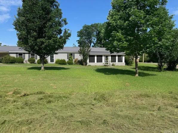 302 Center St, Rison, AR 71665