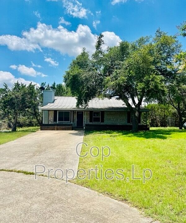 108 Trophy Dr, Bergheim, TX 78004 Zillow