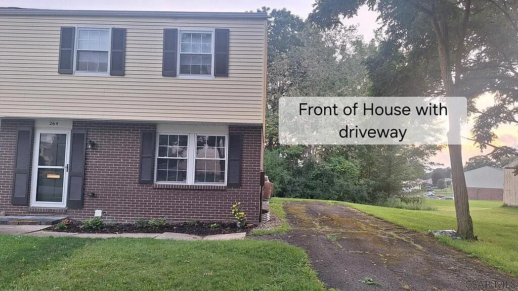 3 bed, 1.5 bath, 1440 sqft, $1,150 — Photo 1