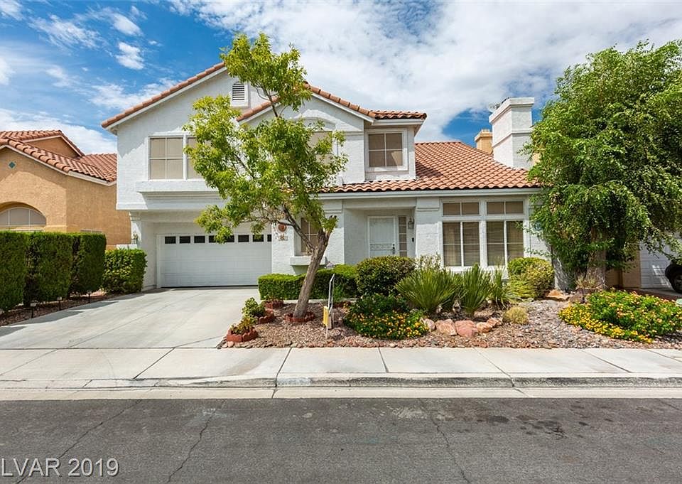 1st image of 2910 Calmada Ave