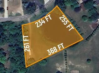 2951 Woodland Dr, Metamora, MI