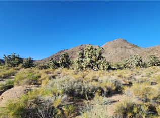 245-02-152B S Carrow Rd, Yucca, AZ 86438