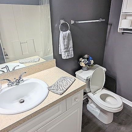 5th image of 3329 3rd St