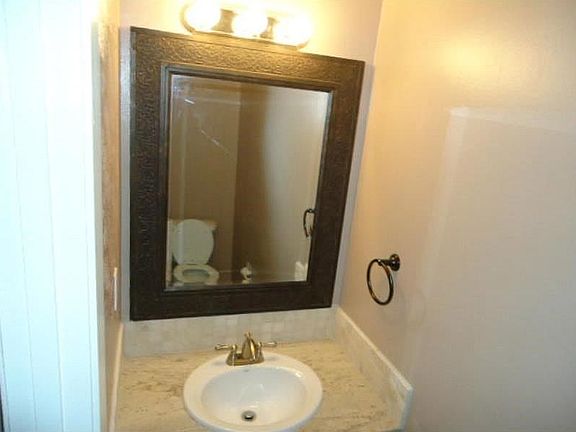 Downstairs half bath