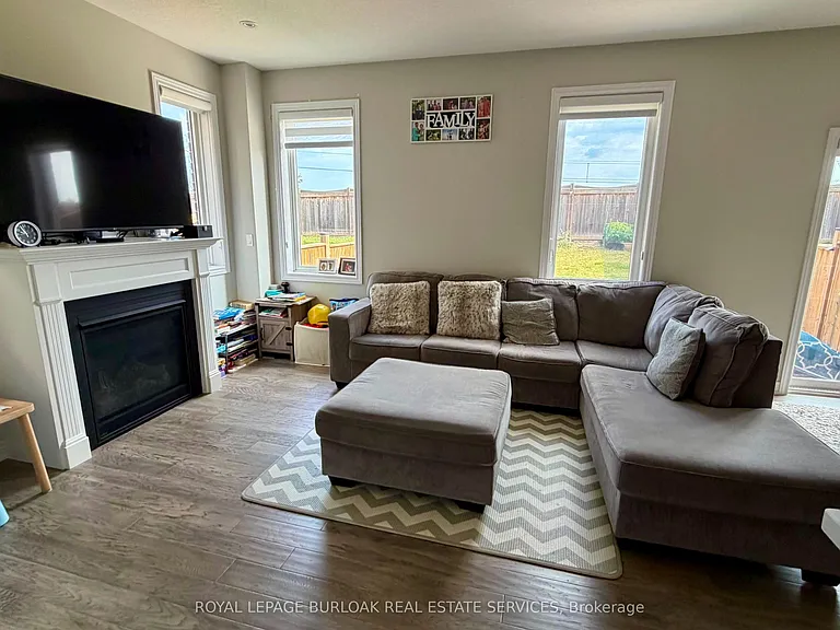 35 Pinot Cres — Photo 18