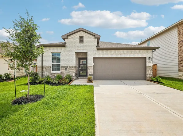 31030 De La Guerra St, Huffman, TX 77336