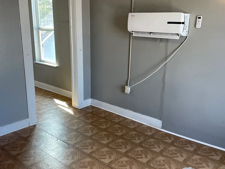 7436 Navigation Blvd #1 — Photo 8