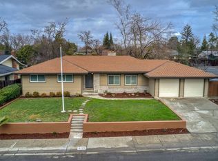 6121 Winding Way, Carmichael, CA 95608