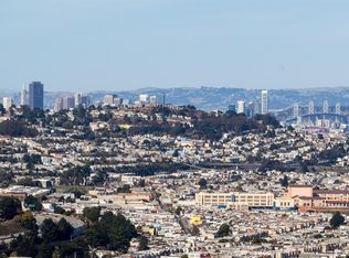 420 Pointe Pacific Dr APT 3, Daly City, CA