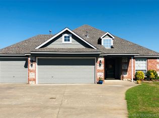 11701 N 118th East Ave, Collinsville, OK 74021