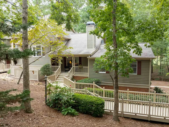 1021 Planters Trl, Greensboro, GA 30642