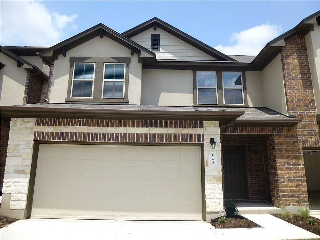 Building Photo - 2304 S Lakeline Blvd #543