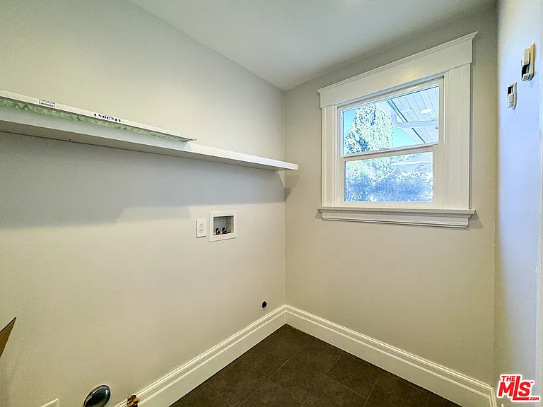 922 W Kensington Rd — Photo 16