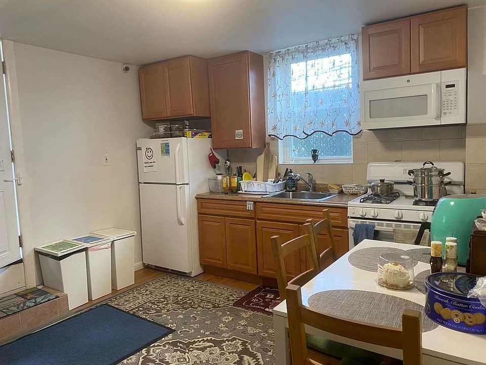 1st image of 22-10 94th St #1R