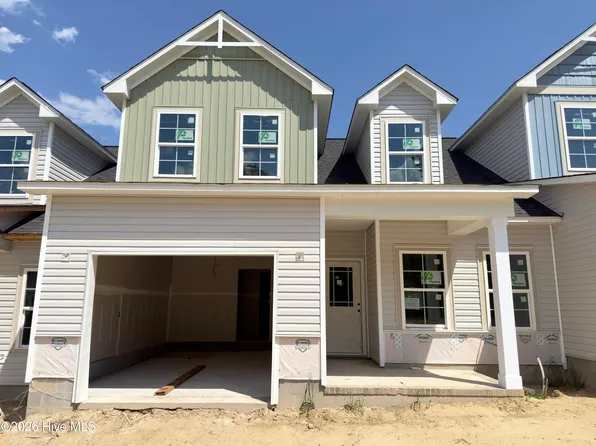553 Timbercrest Circle SE, Bolivia, NC 28422