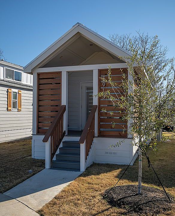 1st image of 5913 Strathern Dr #174