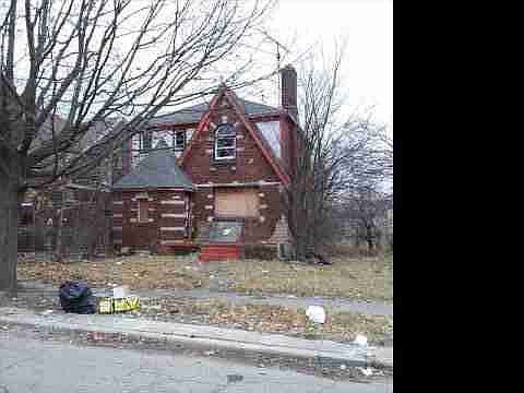17128 Hickory