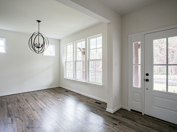 8900 Glen Royal Dr-0001