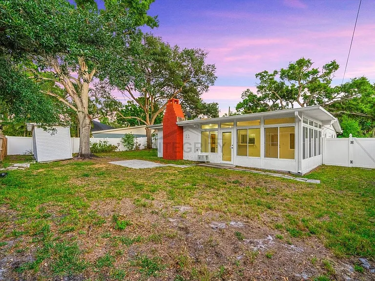 3315 W Beaumont St — Photo 67