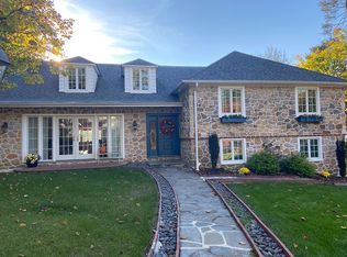 240 Hilldale Rd, Villanova, PA 19085